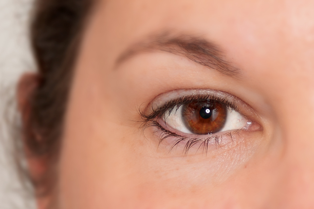 Michele Schneider Auge frontal